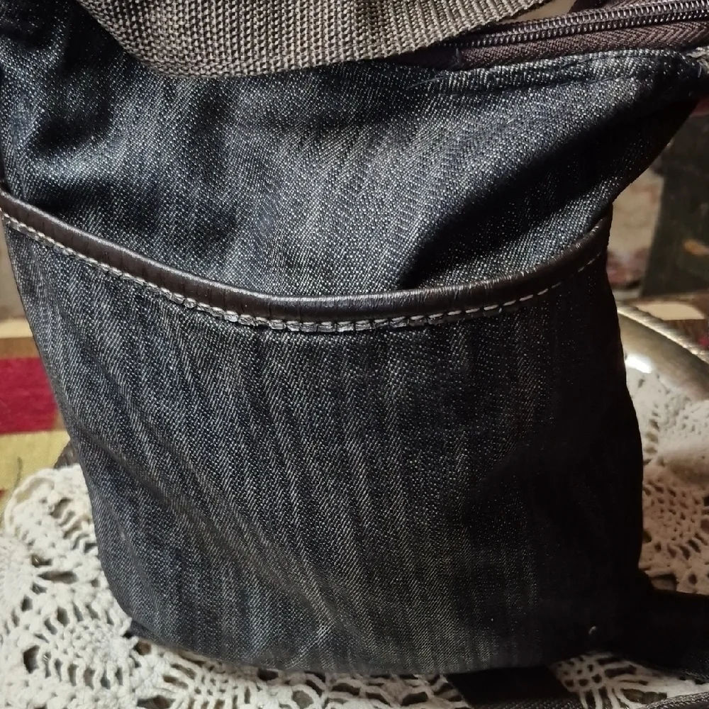 Thirty One Casual Black Denim Crossbody Bag - Picture 5 of 9